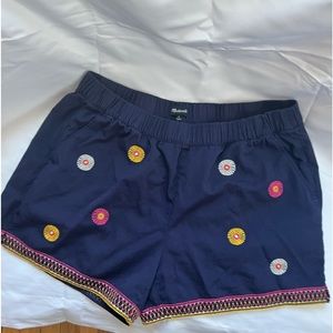 Madewell shorts navy size s colorful daisy detail